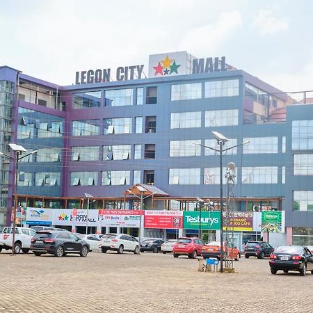 Legon City Mall Short Stay Apartments For Business And Vacation - East Legon Accra Buitenkant foto