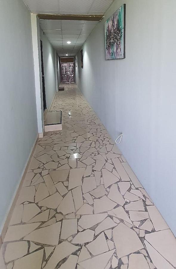 Legon City Mall Short Stay Apartments For Business And Vacation - East Legon Accra Buitenkant foto