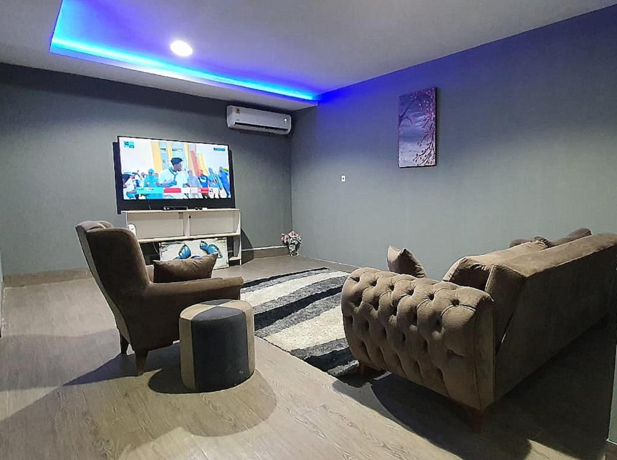 Legon City Mall Short Stay Apartments For Business And Vacation - East Legon Accra Buitenkant foto