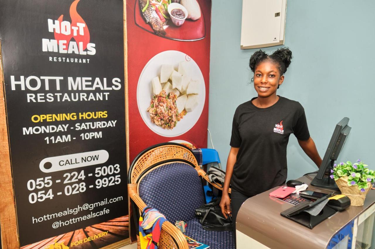 Legon City Mall Short Stay Apartments For Business And Vacation - East Legon Accra Buitenkant foto